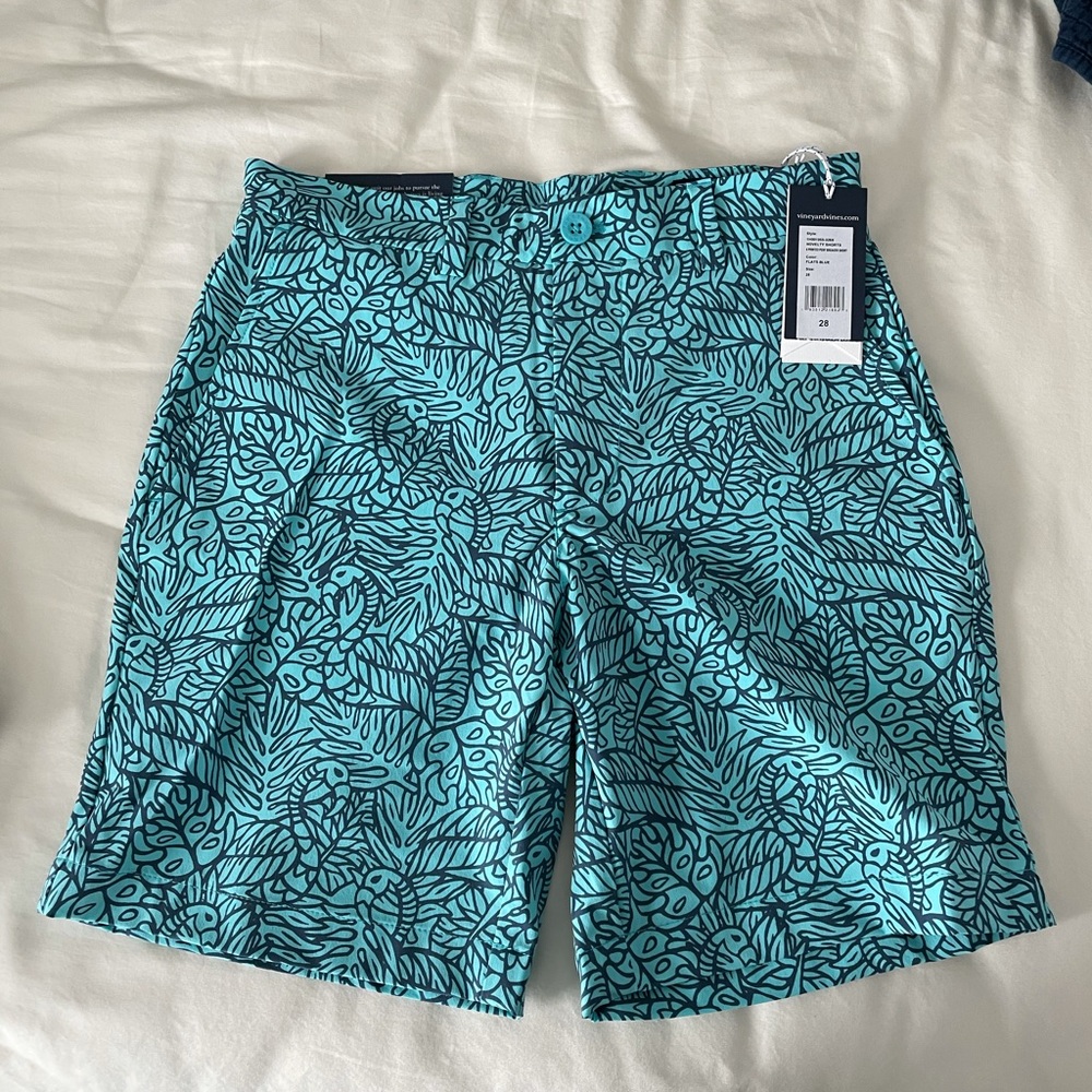 Vineyard Vines 28 Breaker Short 9”